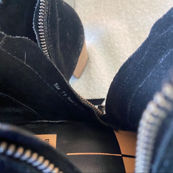 DOLCE VITA JANA BLACK SUEDE BOOTIES SIZE 7.5 - Picture 2 of 10